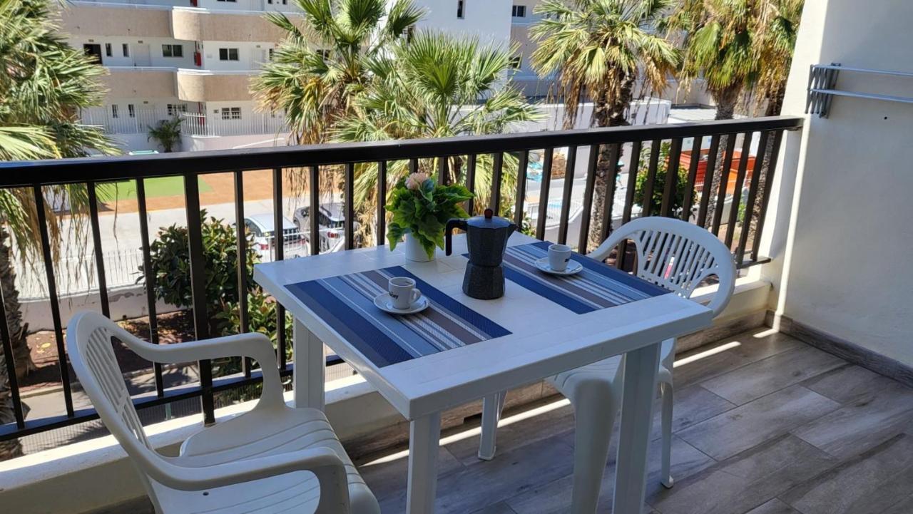 Holidays In Playa De Las Americas Arona  Exteriör bild