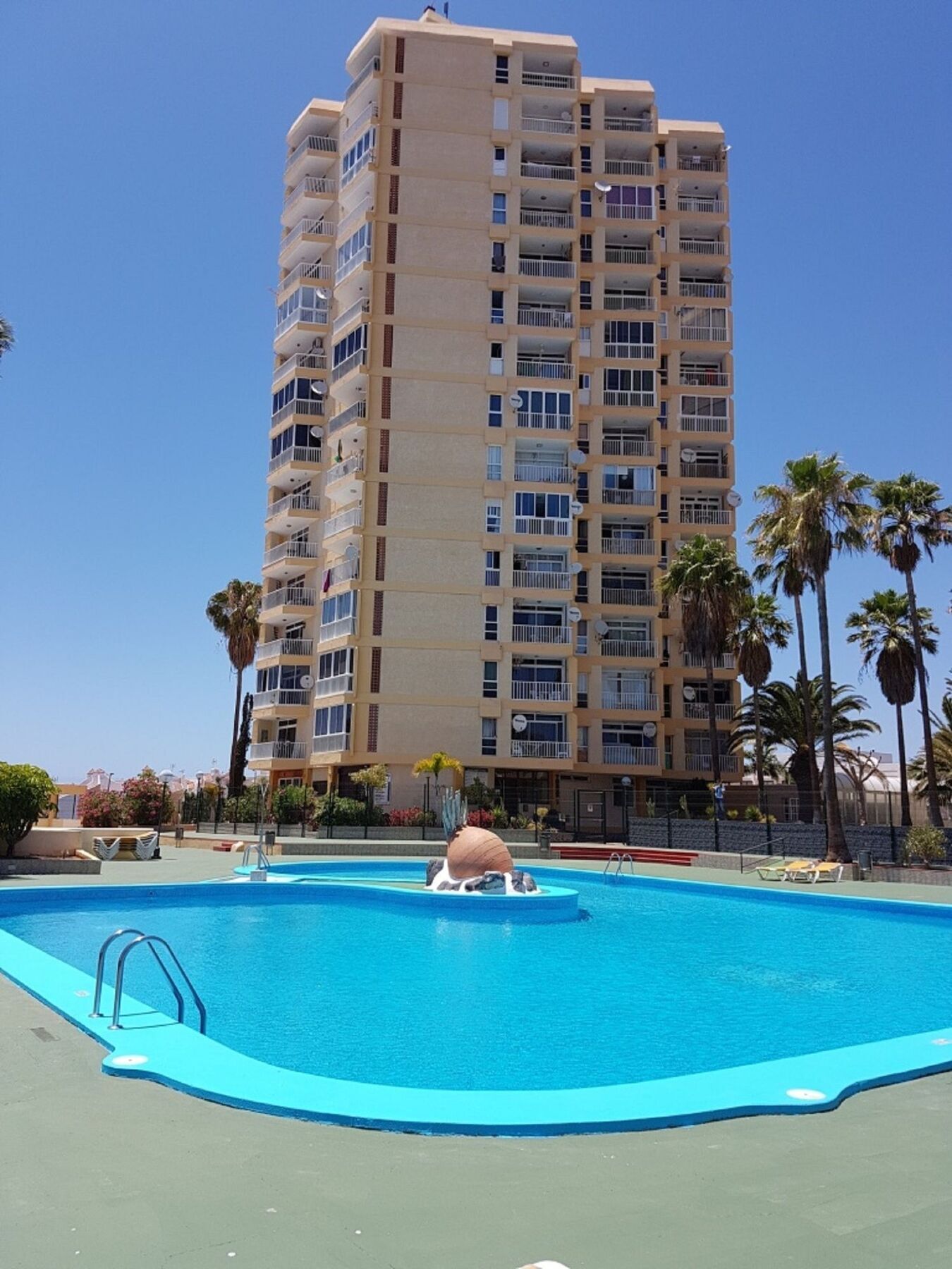 Holidays In Playa De Las Americas Arona  Exteriör bild